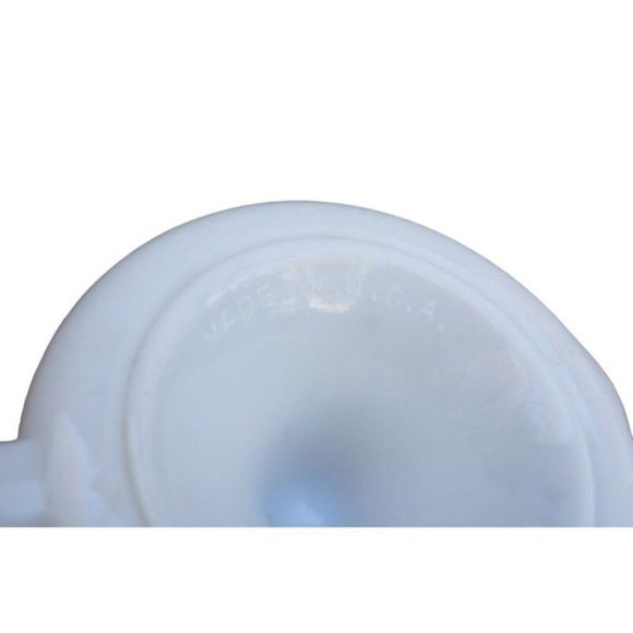 Sunkist White Milk Glass Reamer Vintage Juicer Orange Lemon Squeezer Made in USA - Picture 3 of 13